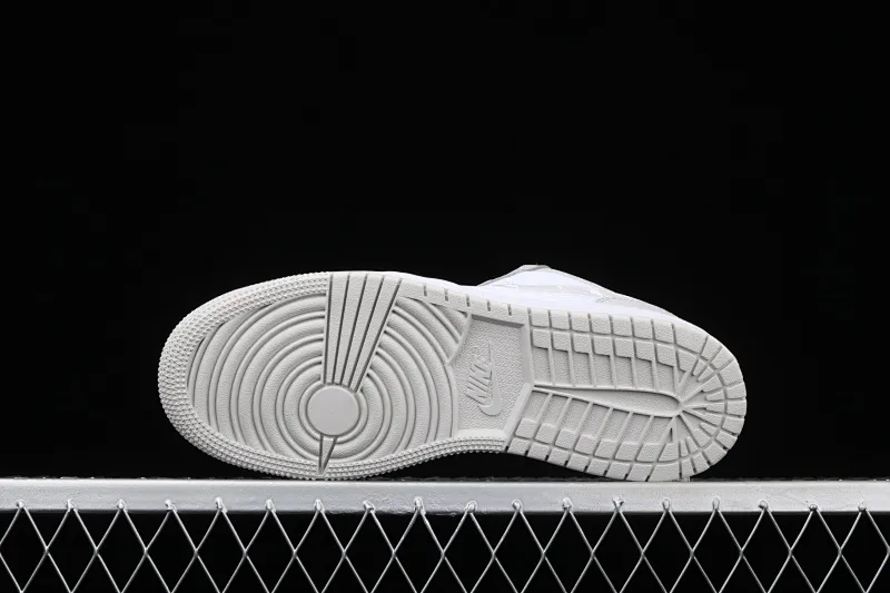 All categories Air Jordan Jordan series basketball shoes Air Jordan 1 Low G version pure original Air Jordan 1 Low GS AJ1 Joe 1 low-top white gray camouflage low-top basketball shoes DD3234-100